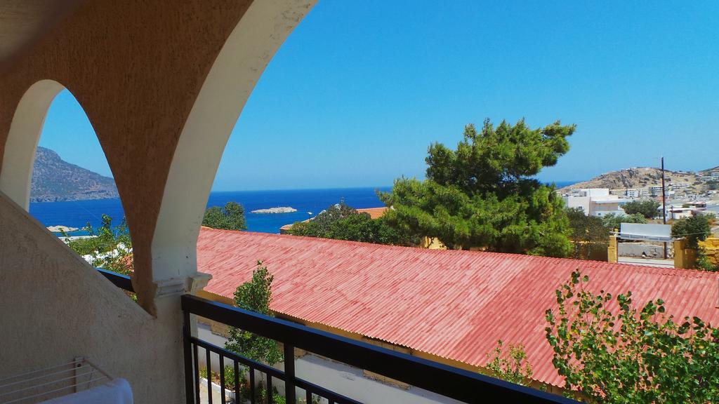 Seven Stars Hotel Karpathos Exterior foto